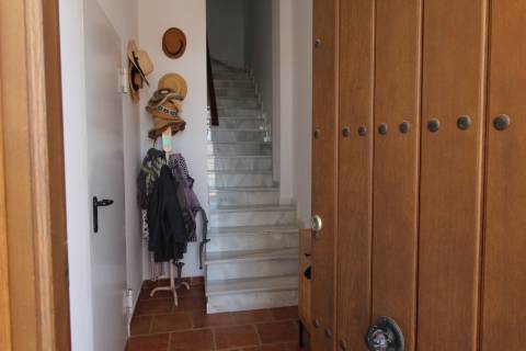 Casa com Vista de Rio - Conforto, Elegância e Inspiração em Cada Detalhe