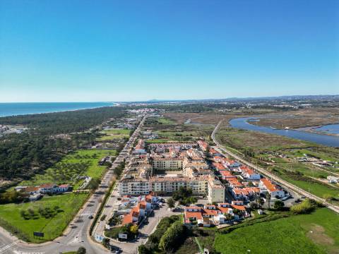 Apartamento T3 com Sótão e Varanda Vista Reserva Natural | Monte Fino - Monte Gordo