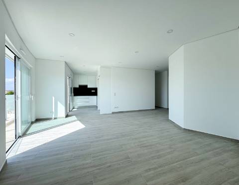 Duplex T1+2 Vista Mar - Orientação a Sul - Altura - Construção Nova