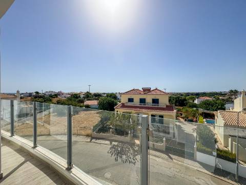 Duplex T1+2 Vista Mar - Orientação a Sul - Altura - Construção Nova