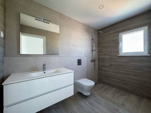 Duplex T1+2 Vista Mar - Orientação a Sul - Altura - Construção Nova