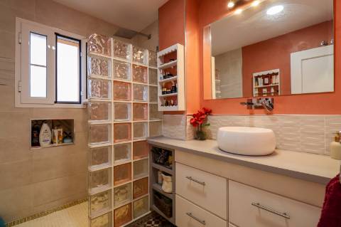 Moradia Isolada T5 com T1 Independente em Zona Privilegiada de Ayamonte - Piscina