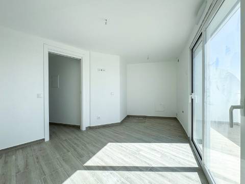 Duplex T1+2 Vista Mar - Orientação a Sul - Altura - Construção Nova