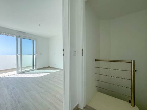 Duplex T1+2 Vista Mar - Orientação a Sul - Altura - Construção Nova