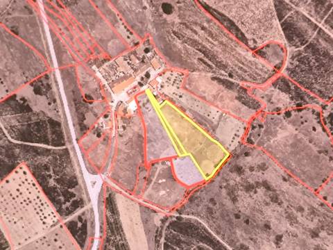 TERRENO COM 4.000 M2 - PARA CONSTRUÇÃO - NA ALDEIA DE TESOURO - EM ALCOUTIM - ALGARVE