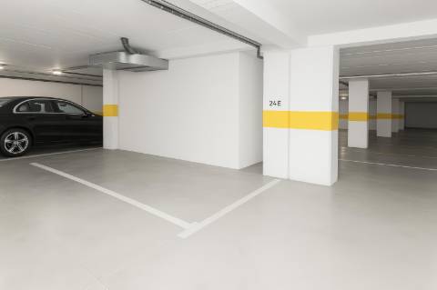 Vila Real de Santo António, T2 com Piscina e estacionamento