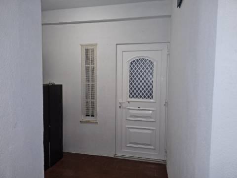 Simpática Moradia T3 com Terraço e Churrasqueira, para Arrendamento em Zambujal de Cima Sesimbra