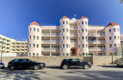 Apartamento T2 com Varanda e Piscina no Parque dos Reis - A 500 m da Praia de Monte Gordo