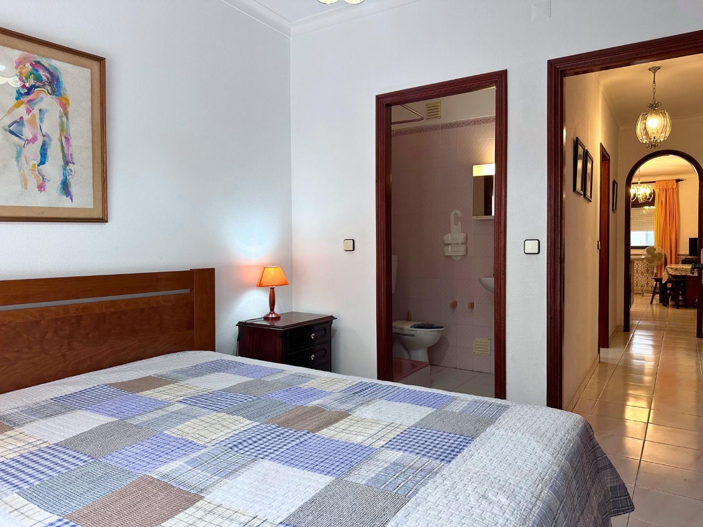 Apartamento T2 | Rés do Chão - Monte Gordo - Arrendamento Setembro - Julho