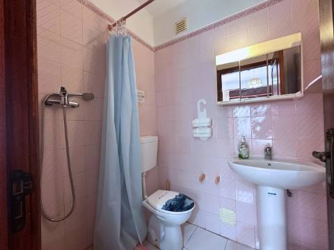 Apartamento T2 | Rés do Chão - Monte Gordo - Arrendamento Setembro - Julho