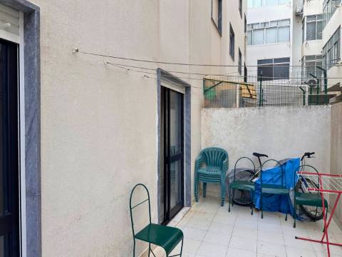 Apartamento T2 | Rés do Chão - Monte Gordo - Arrendamento Setembro - Julho