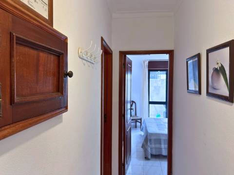 Apartamento T2 | Rés do Chão - Monte Gordo - Arrendamento Setembro - Julho