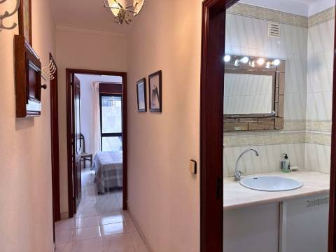 Apartamento T2 | Rés do Chão - Monte Gordo - Arrendamento Setembro - Julho