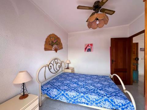 Apartamento T1 com Varanda a Sul | Arrendamento Anual | Monte Gordo