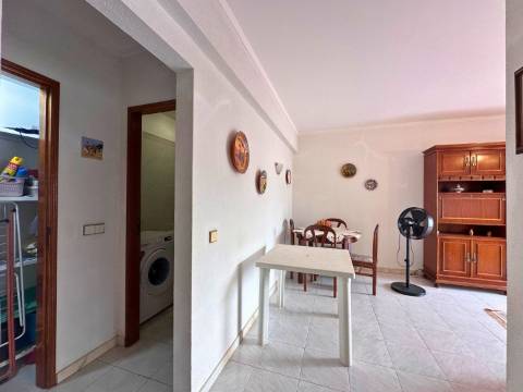 Apartamento T1 com Varanda a Sul | Arrendamento Anual | Monte Gordo