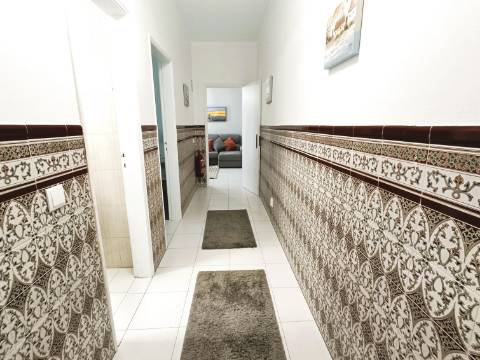 Moradia na Baixa de Olhão.