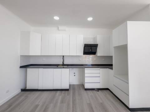 Apartamento T2 Novo no R/C com Fantástica Vista para o Rio Guadiana