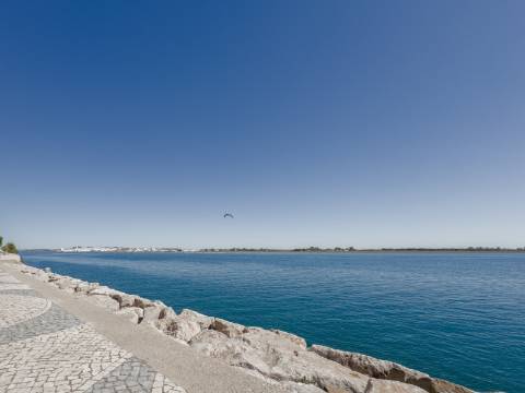 Apartamento T2 Novo no R/C com Fantástica Vista para o Rio Guadiana