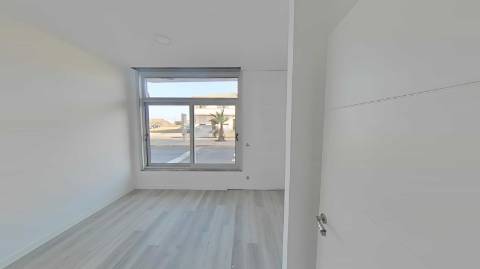 Apartamento T2 Novo no R/C com Fantástica Vista para o Rio Guadiana