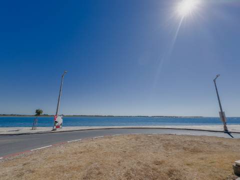 Apartamento T2 Novo no R/C com Fantástica Vista para o Rio Guadiana