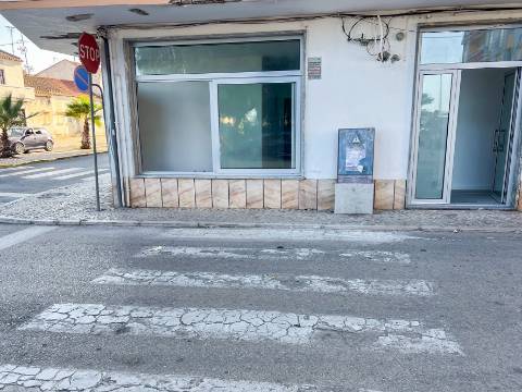 Apartamento T2 Novo no R/C com Fantástica Vista para o Rio Guadiana