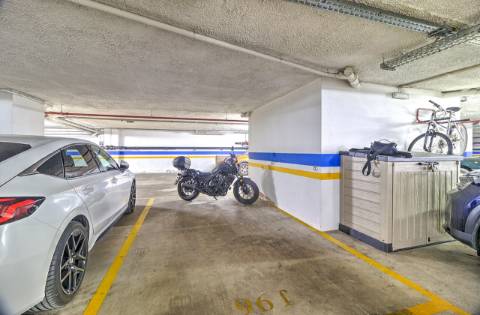 Apartamento T1 com áreas amplas e excelentes acabamentos - localização privilegiada