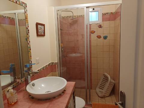 Elegante Moradia Mobilada a Poucos Minutos da Praia da Altura