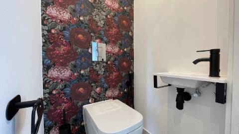 Apartamento renovado com piscina em Vilamoura.