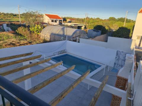 Moradia V3 em Santa Rita para venda com vista mar