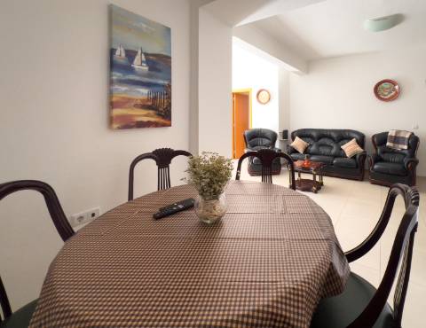 Espetacular Moradia V3 em suite + T2 com Piscina aquecida e Garagem em Vila Nova de Cacela