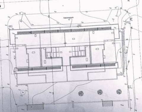 Negócio Imperdível: Lote em Olhão para Prédio de 20 Apartamentos! Areas entre os 81m2 e 152m2