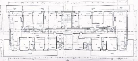 Negócio Imperdível: Lote em Olhão para Prédio de 20 Apartamentos! Areas entre os 81m2 e 152m2