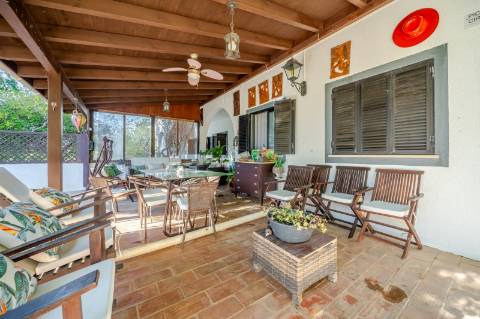 Quinta com 3 Casas + Piscina e Garagem | 6.040 m² - Moncarapacho
