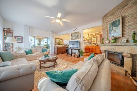 Quinta com 3 Casas + Piscina e Garagem | 6.040 m² - Moncarapacho
