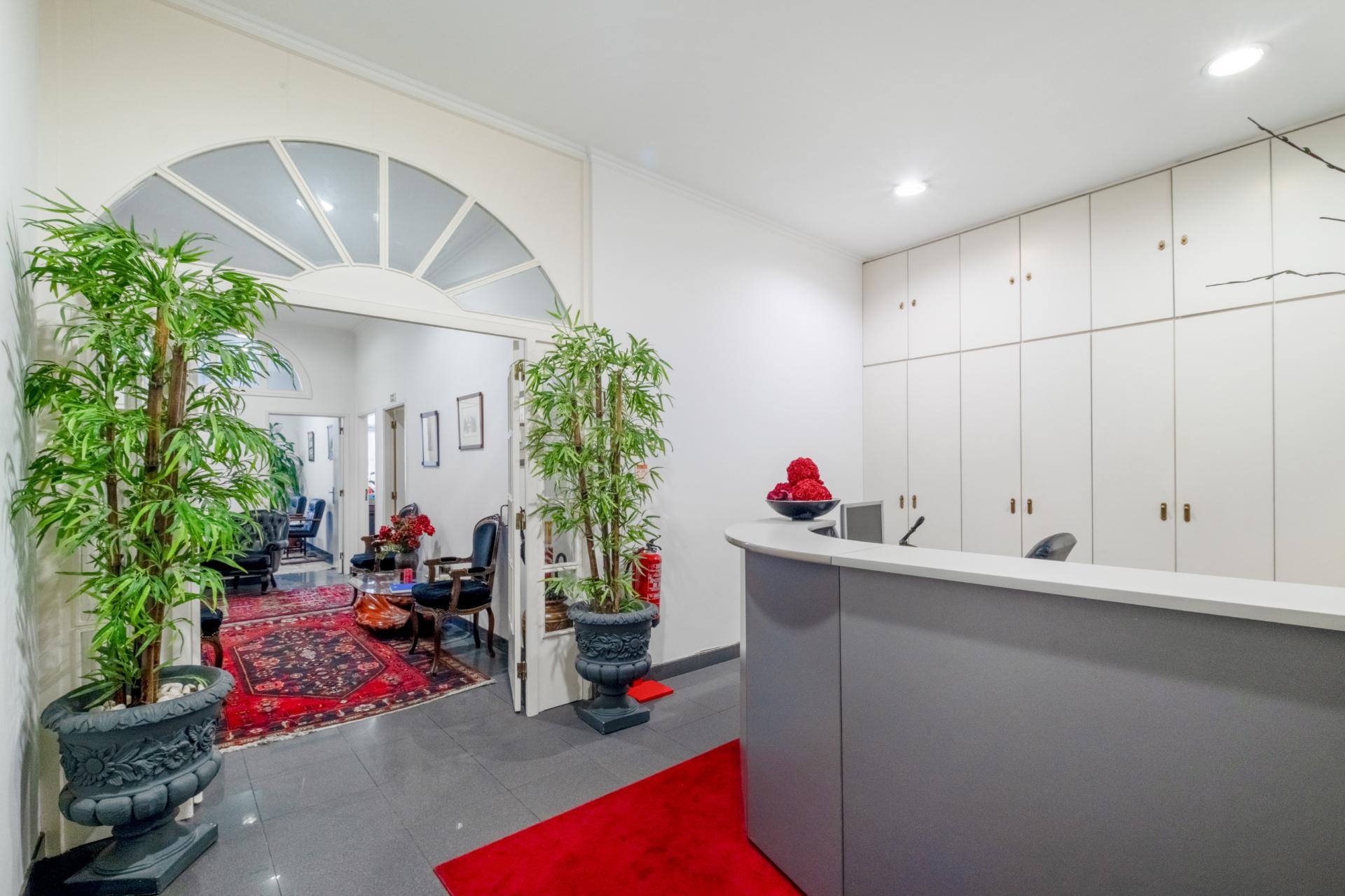 Escritório - 115 m² - (Baixa/Chiado)