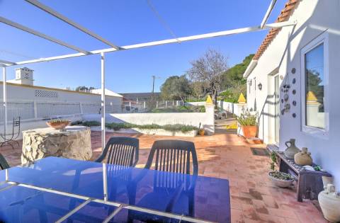 Encantadora Moradia na Encosta do Castelo de Castro Marim