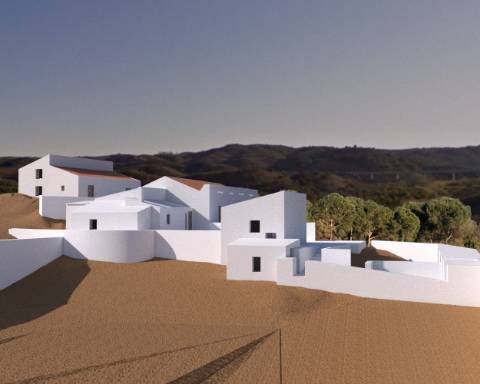MORADIA ISOLADA COM 18.240 M2 DE TERRENO COM ÁRMAZEM PARA RECONSTRUIR - BELICHE - CASTRO MARIM - ALGARVE