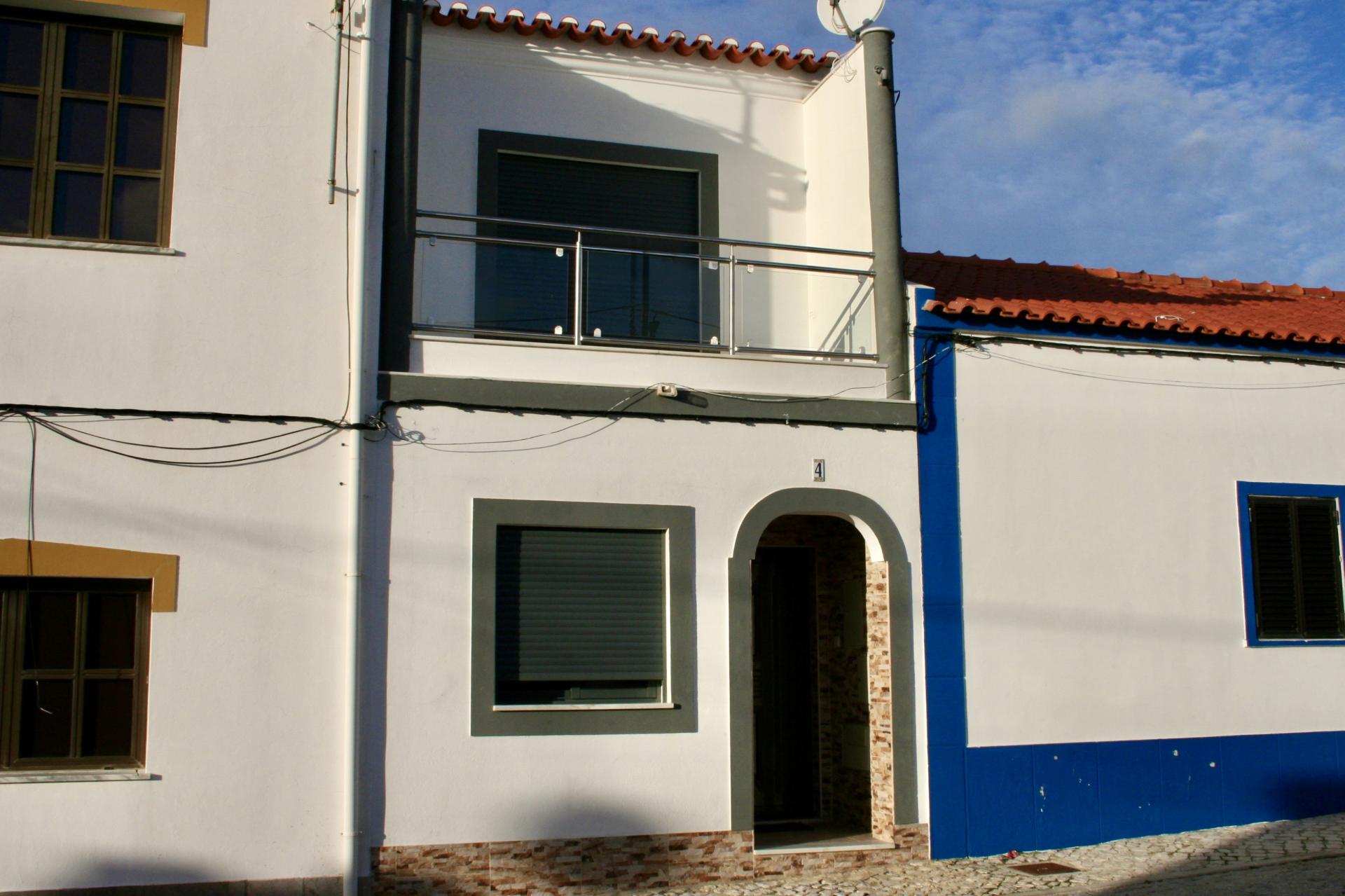 Moradia T2 Renovada em Giões, Alcoutim