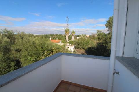 Moradia em condomínio com piscina a 10 minutos de Tavira