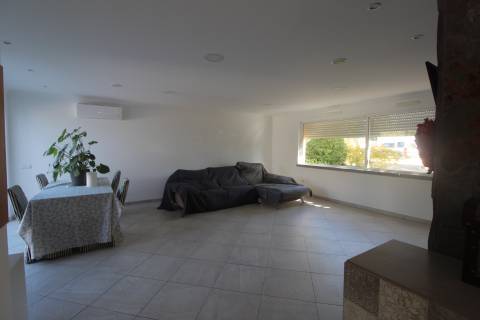 Moradia em condomínio com piscina a 10 minutos de Tavira