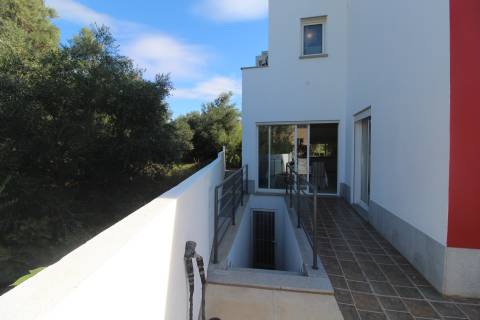 Moradia em condomínio com piscina a 10 minutos de Tavira