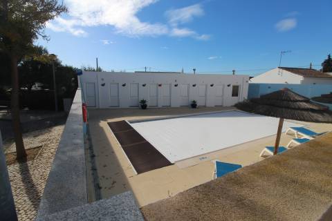 Moradia em condomínio com piscina a 10 minutos de Tavira