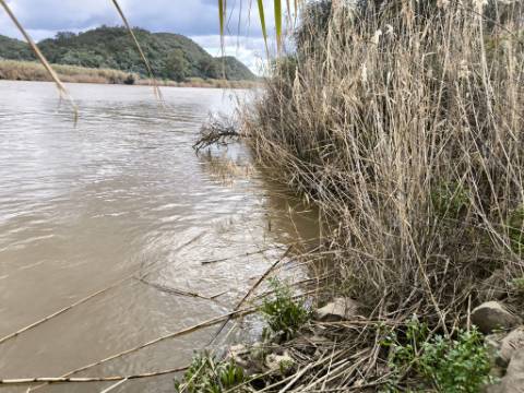 TERRENO COM 5.760 M² - COM FURO - ACESSO DIRETO À ÁGUA - JUNTO AO RIO GUADIANA - ALCOUTIM - ALGARVE