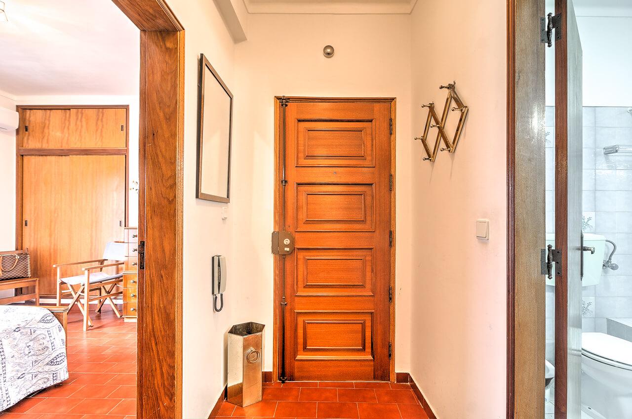 Exclusivo Apartamento T1 a 100 Metros da Praia de Monte Gordo