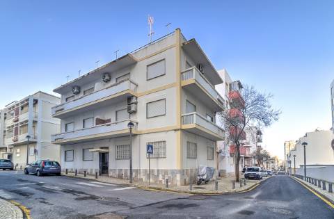 Exclusivo Apartamento T1 a 100 Metros da Praia de Monte Gordo