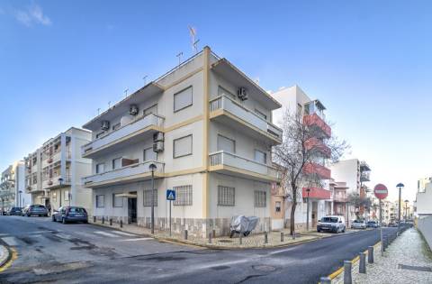 Exclusivo Apartamento T1 a 100 Metros da Praia de Monte Gordo