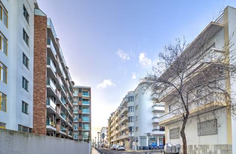 Exclusivo Apartamento T1 a 100 Metros da Praia de Monte Gordo