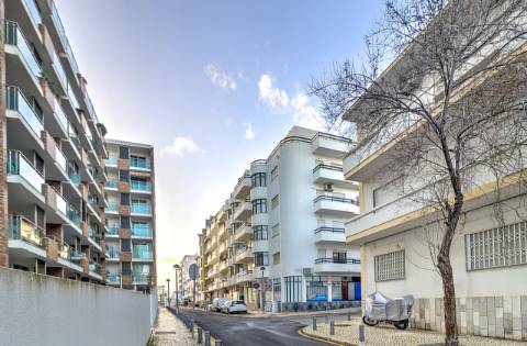 Exclusivo Apartamento T1 a 100 Metros da Praia de Monte Gordo