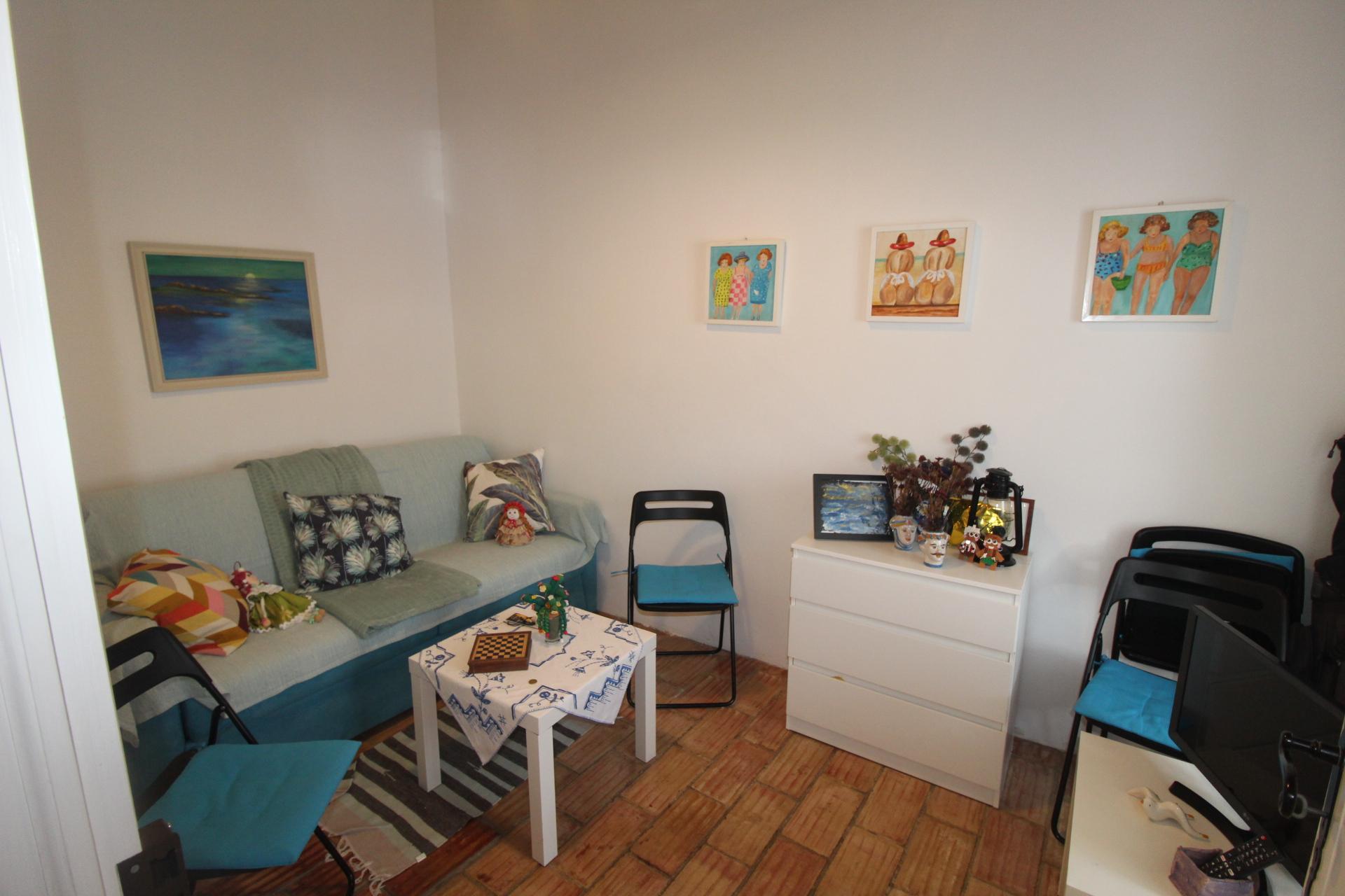 Encantadora casa térrea totalmente remodelada no coração de Castro Marim.