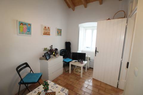 Encantadora casa térrea totalmente remodelada no coração de Castro Marim.